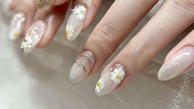 XMUMU 水沐木美甲工作室