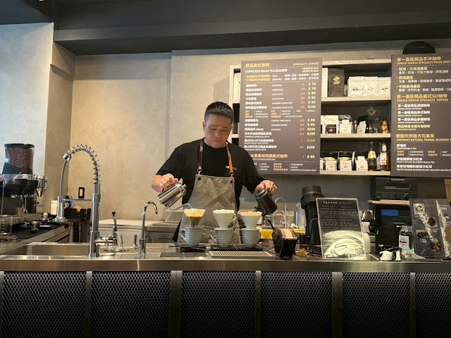CASTER COFFEE 向上店GU/專業外帶/甜點/特調咖啡/咖啡豆