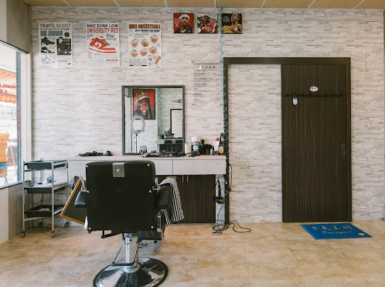 香榭理髮部 Champs Barbershop｜花蓮男士剪髮・燙髮・修容專門店