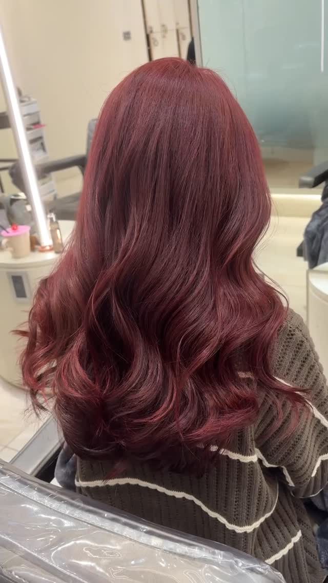 台中Virus hair salon 24H 日夜間髮廊(勤美概念店) - (人氣美髮設計師 日式韓系染燙 髮型改造推薦 頭皮SPA 結構護髮 男士理髮首選）