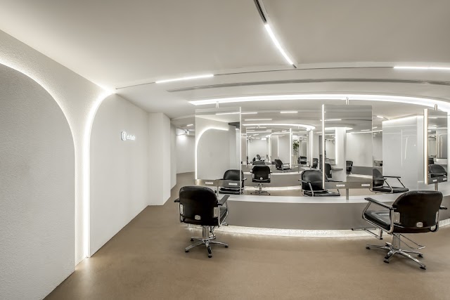 裏 Hair 台中店（移至三樓，由管理室上樓）