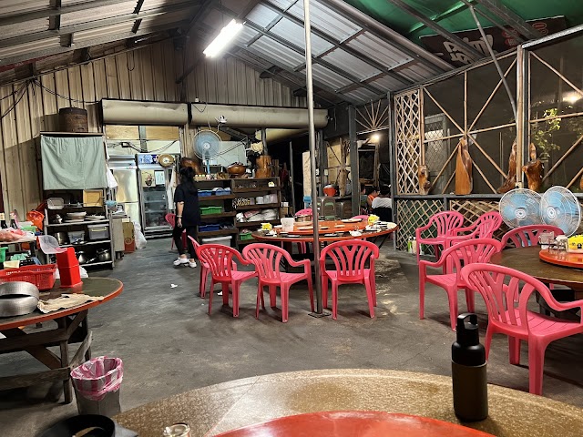 竹籬笆小吃店