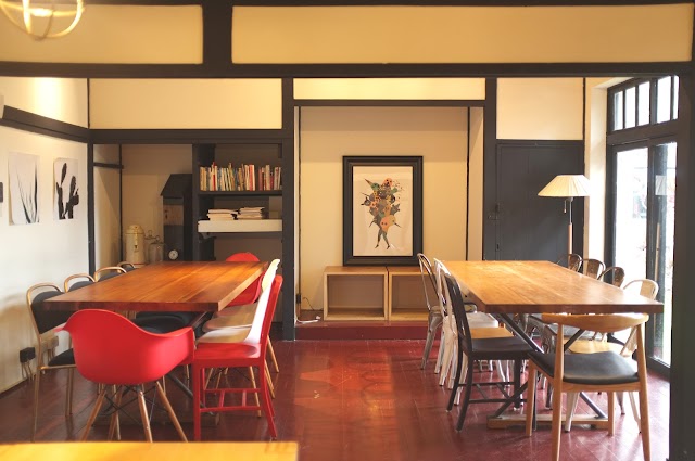 SUGARbISTRO 小食糖｜棕櫚花蜜糖甜點・送禮禮盒・咖啡專門店（勝利星村門市）
