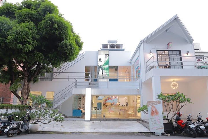 8度 Hair Salon