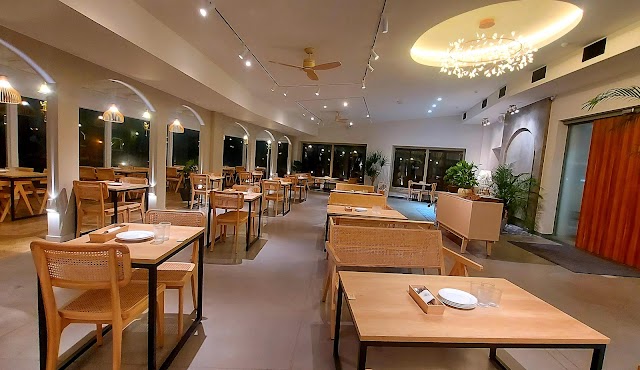 The畔 cafe&dining