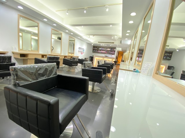 HOURS HAIR SALON