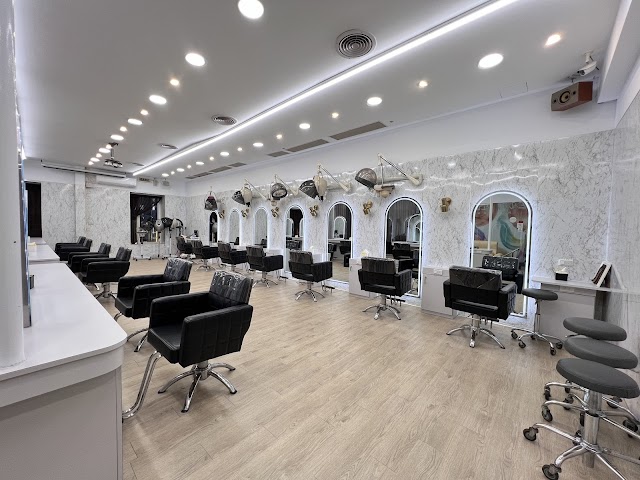 AT19 Hair Salon 剪髮燙髮染髮護髮接髮