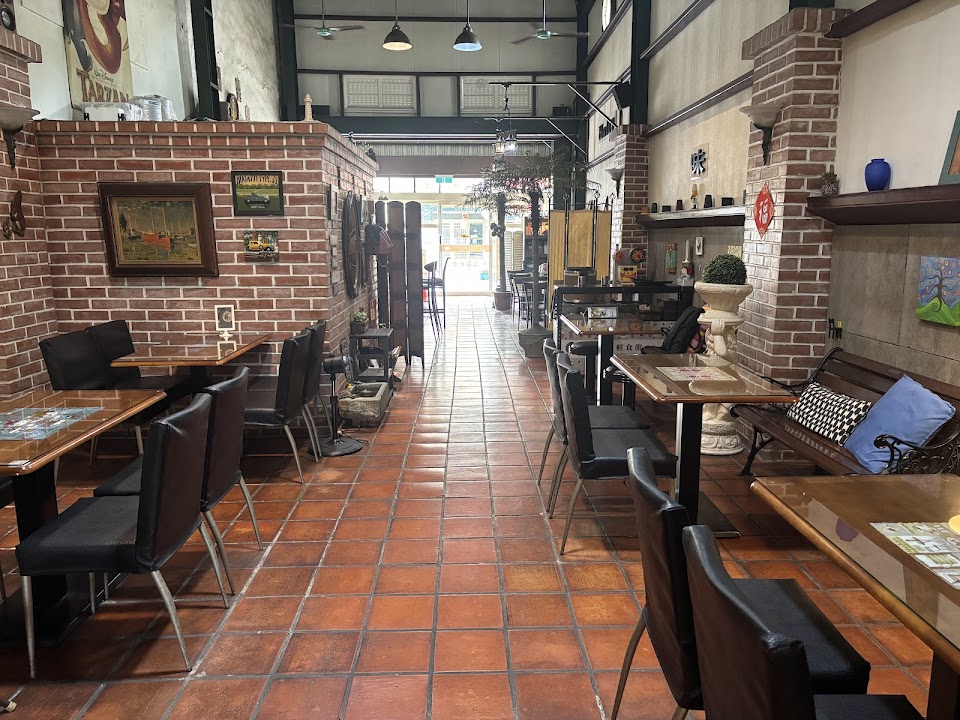 哈利咖啡輕食餐館