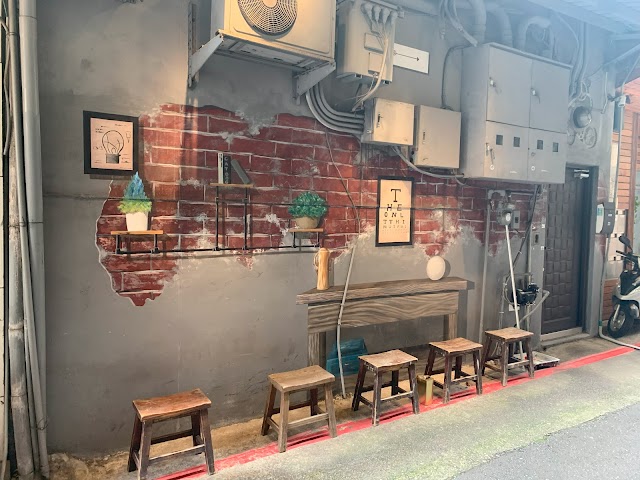 懶骨頭 Lazy Bone 住宿旅館 近新竹火車站