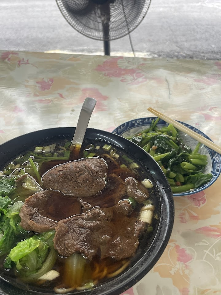 奇香小吃/restaurants/takeout/台中美食/附近美食/小吃/推薦晚餐 照片