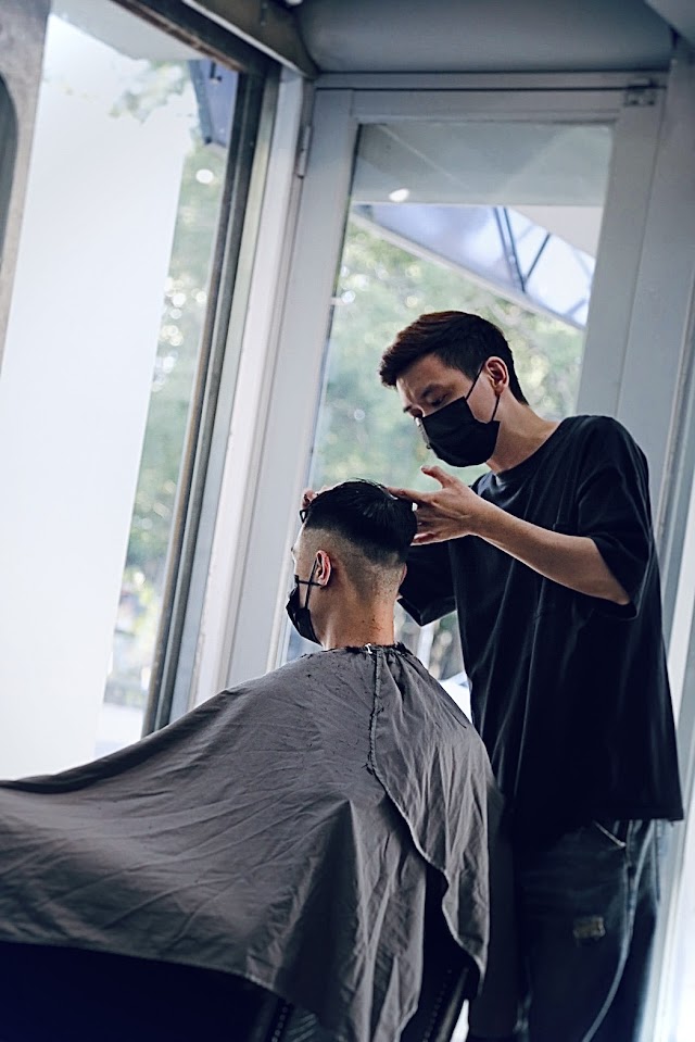 （需來電預約）JE Hair salon夜間髮廊｜洗髮 男女士剪髮 縮毛矯正 專業燙染 台中北區