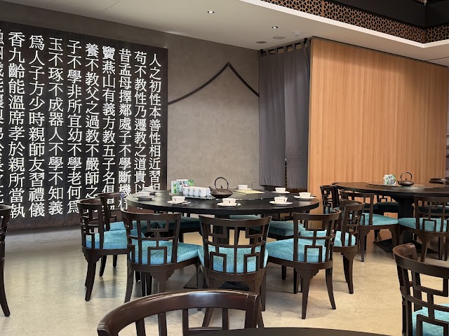 客家本色 竹北店-竹北片皮鴨|包廂餐廳|宴客餐廳|台菜料理|人氣美食|新竹客家料理|新竹中式餐廳