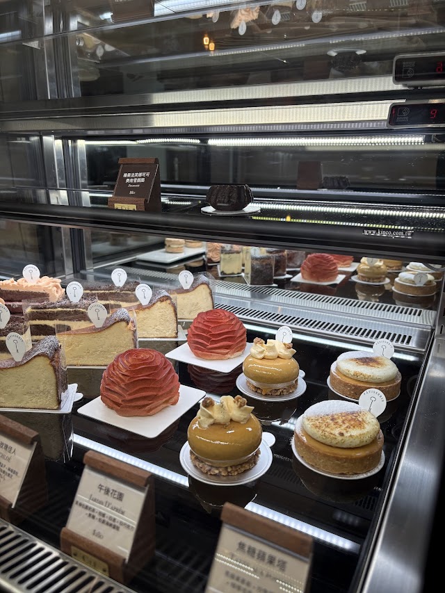 Clé de pâtisserie 克萊莉法式甜點工作室 (蛋糕、 達克瓦滋)