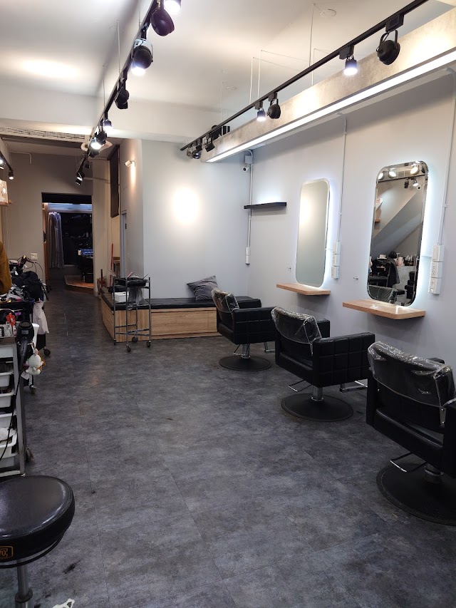 THESAM弎 SALON 宜蘭店【宜蘭網友推薦髮廊】美髮師推薦｜韓式燙髮｜質感染髮｜專業剪髮｜專業接髮