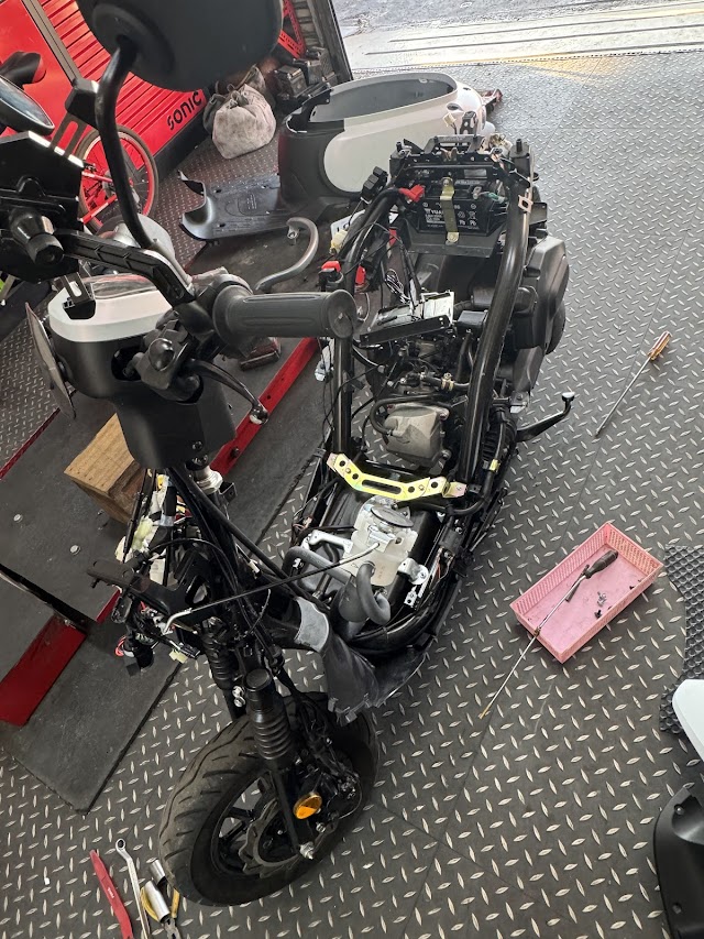 SYM 明進機車行 道路救援
