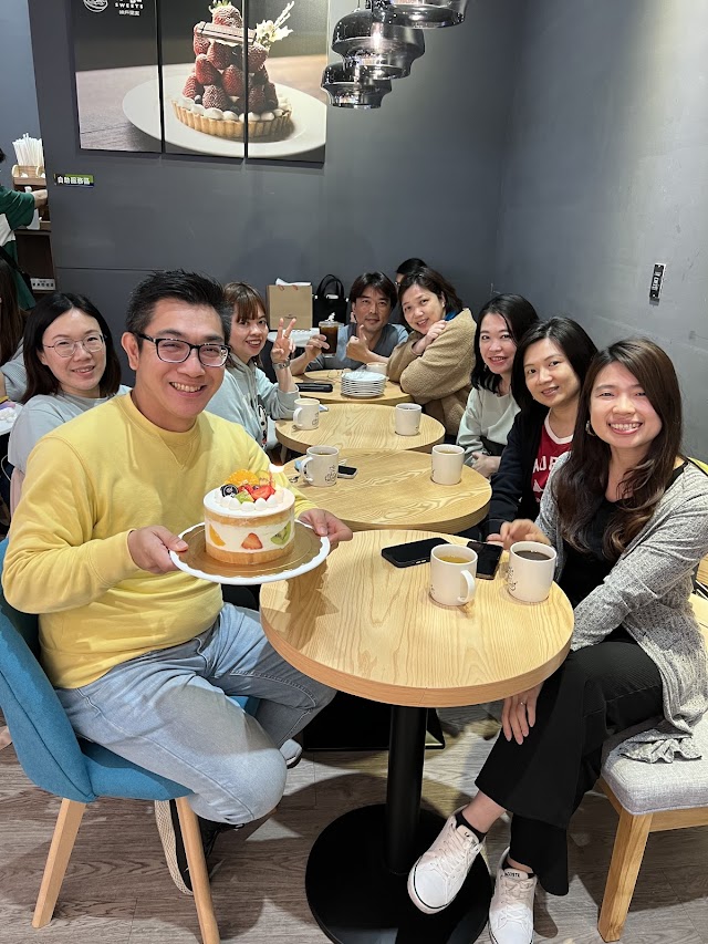 KOBE SWEETS CAFE 神戶果実 微風南山